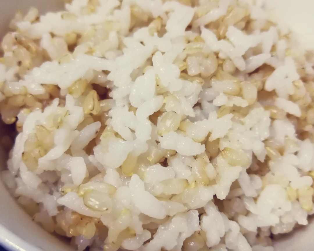 椰子油发芽糙米饭的做法