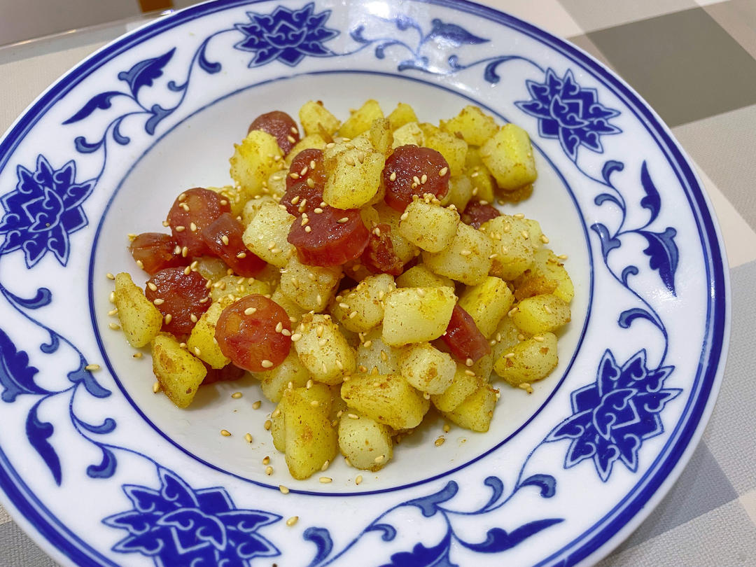 烧烤风味的土豆小香肠