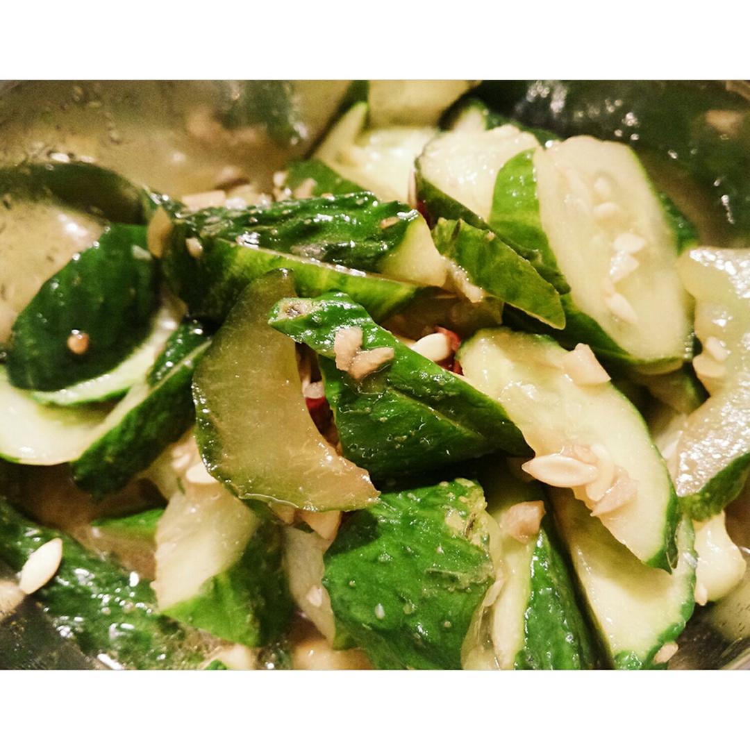 电话锅版炒黄瓜