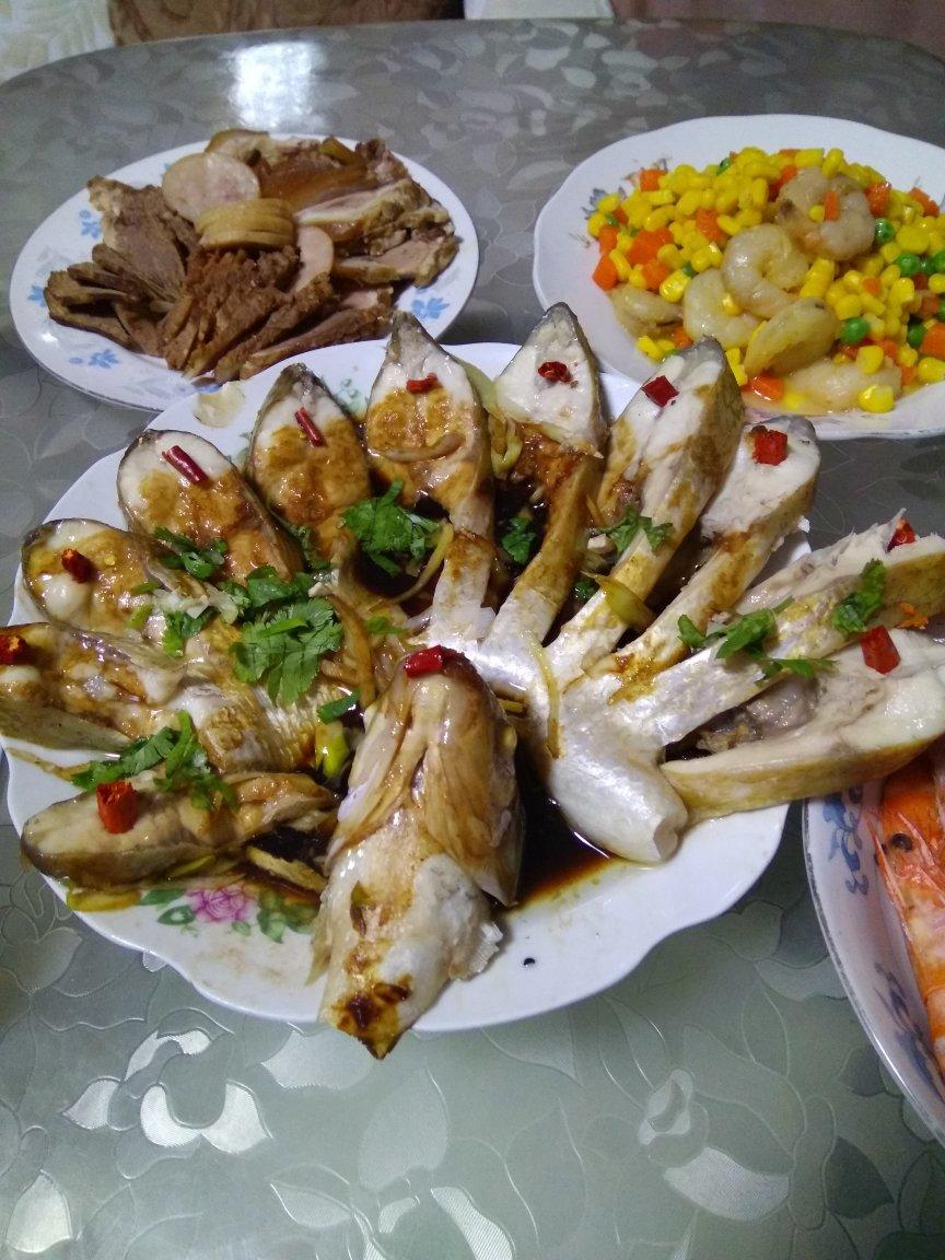 孔雀开屏清蒸鱼