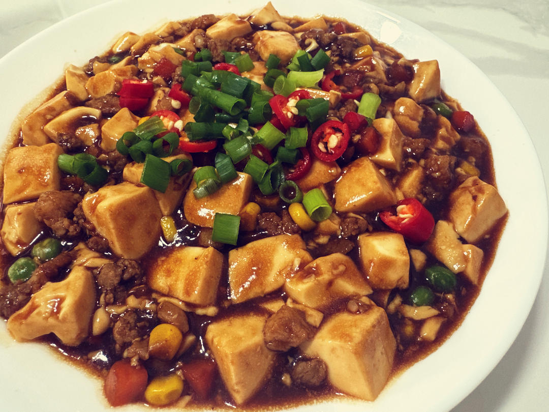 肉末内酯豆腐｜加了豌豆和糯玉米粒营养更丰富
