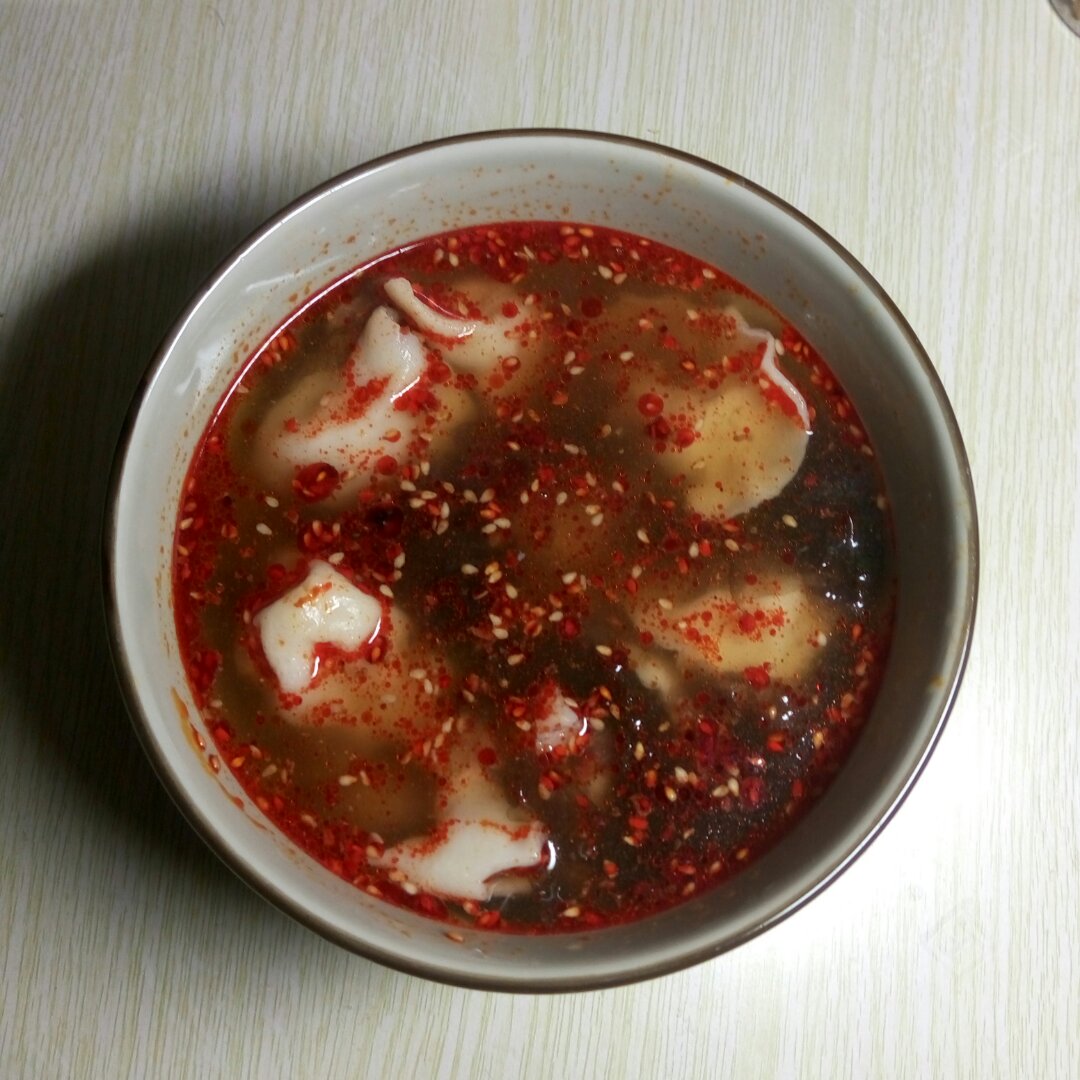 酸汤水饺