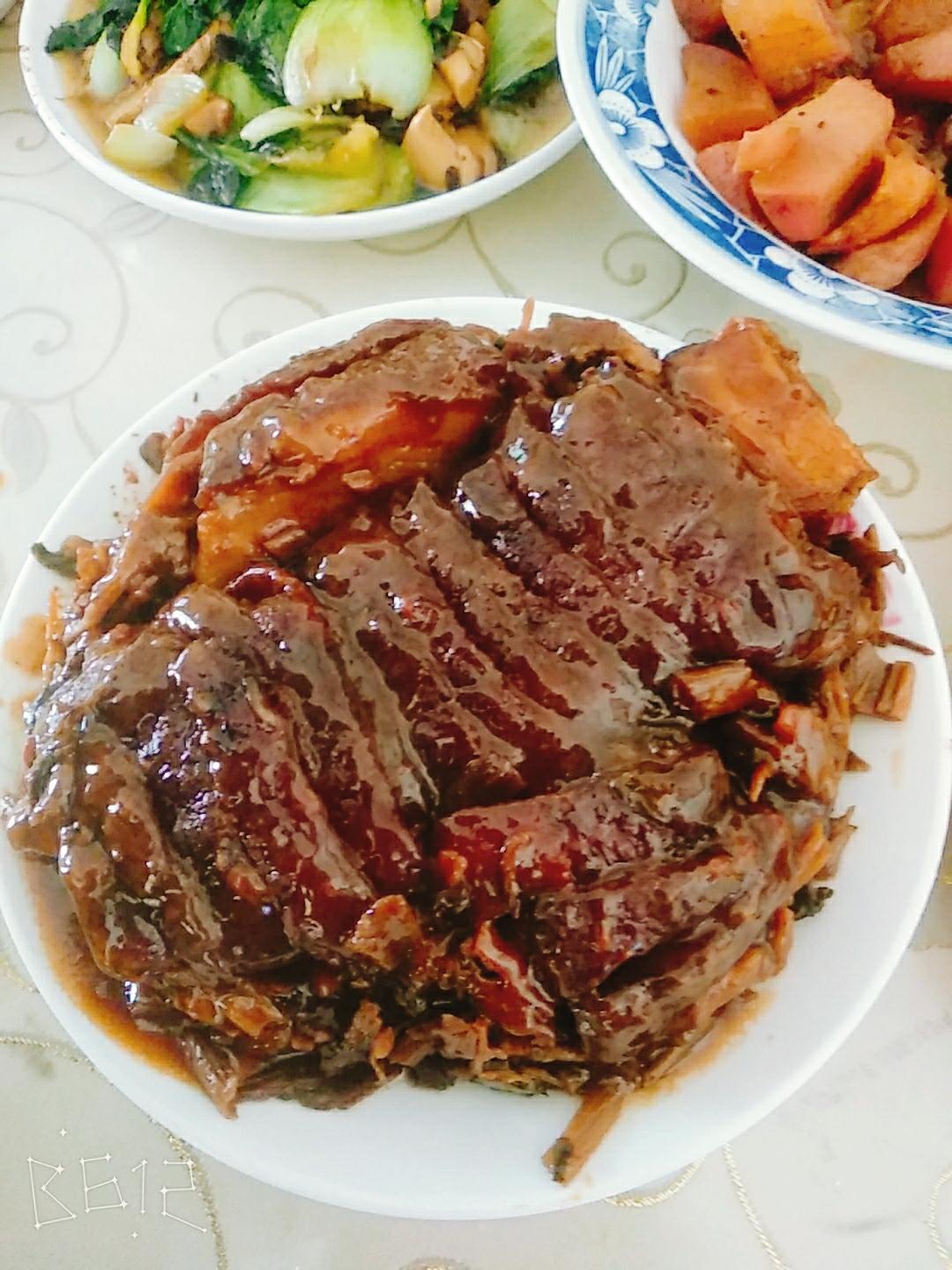 梅菜扣肉(家常版)的做法 步骤15