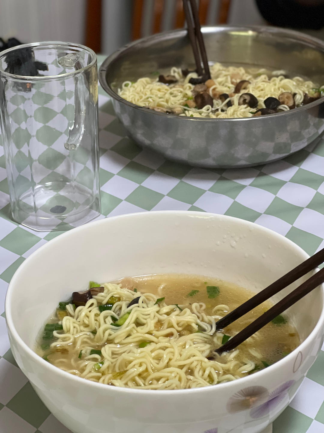 冬菇瑶柱紫菜汤面