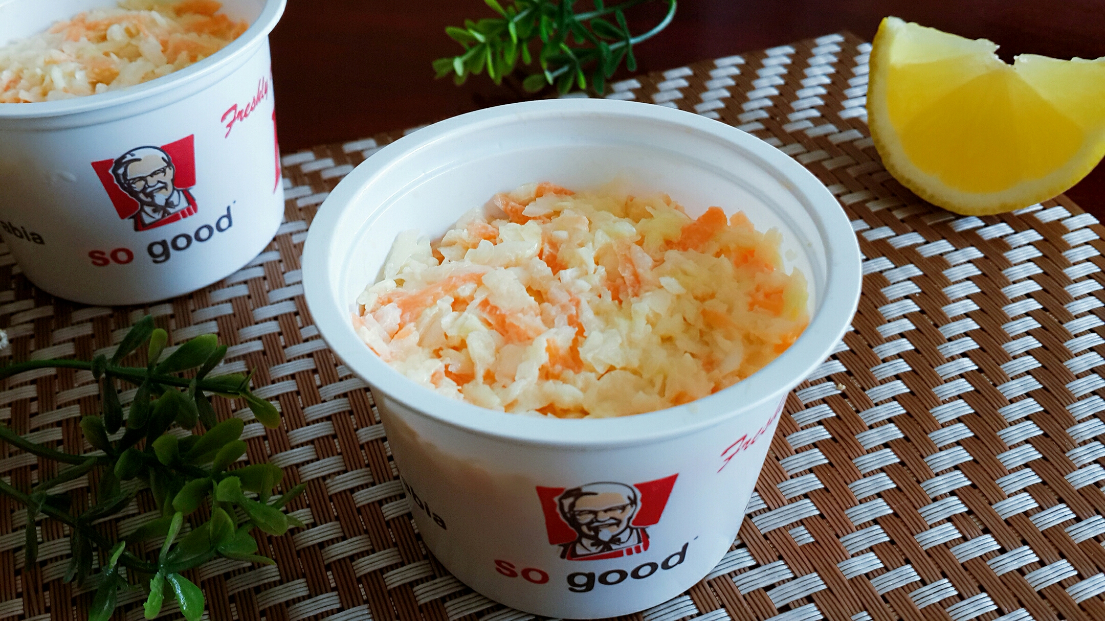 肯德基卷心菜沙拉(coleslaw)