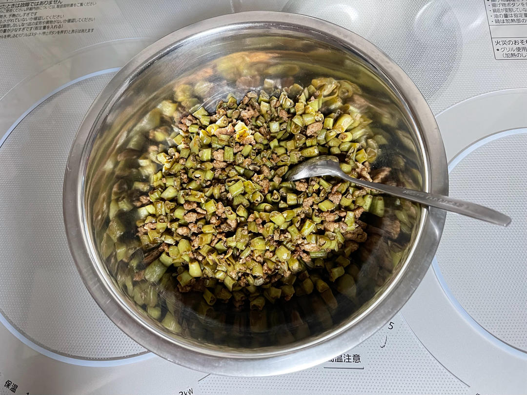 好吃又简单的豇豆酱肉包子馅儿