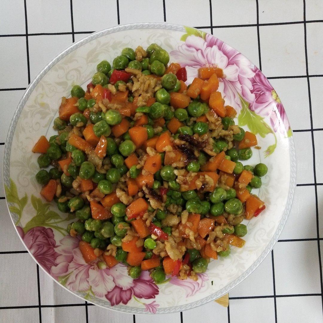 豌豆炒肉末