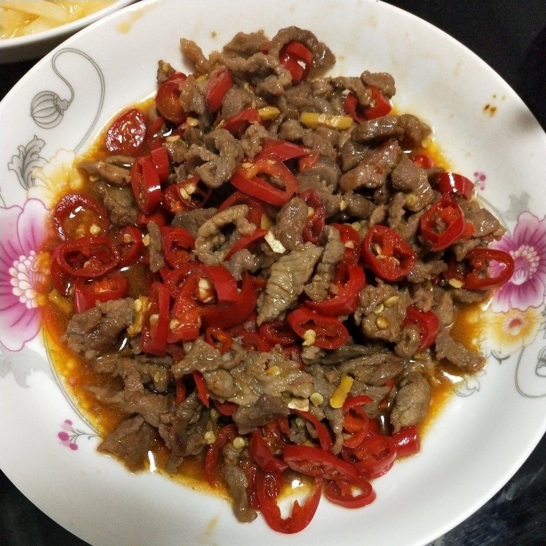 尖椒炒牛肉