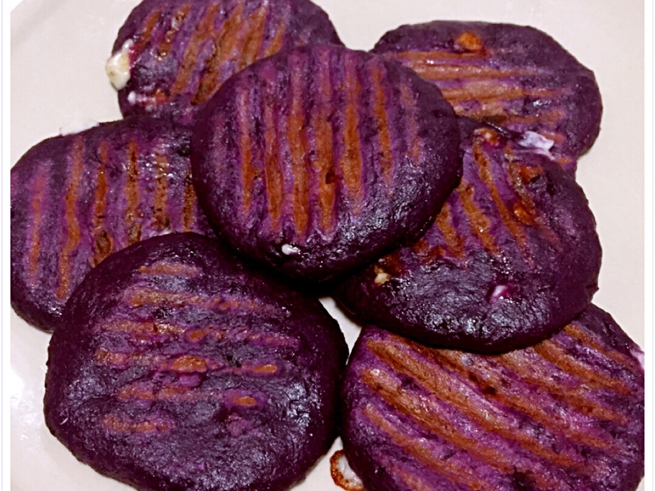 超简超好吃-紫薯奶酪糯米饼的做法
