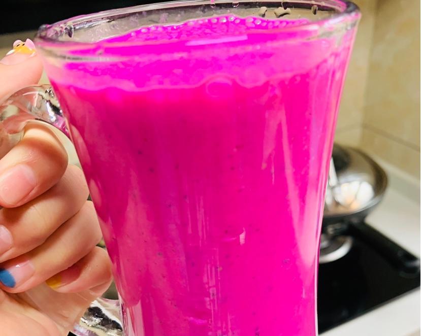 火龙果奶昔的做法