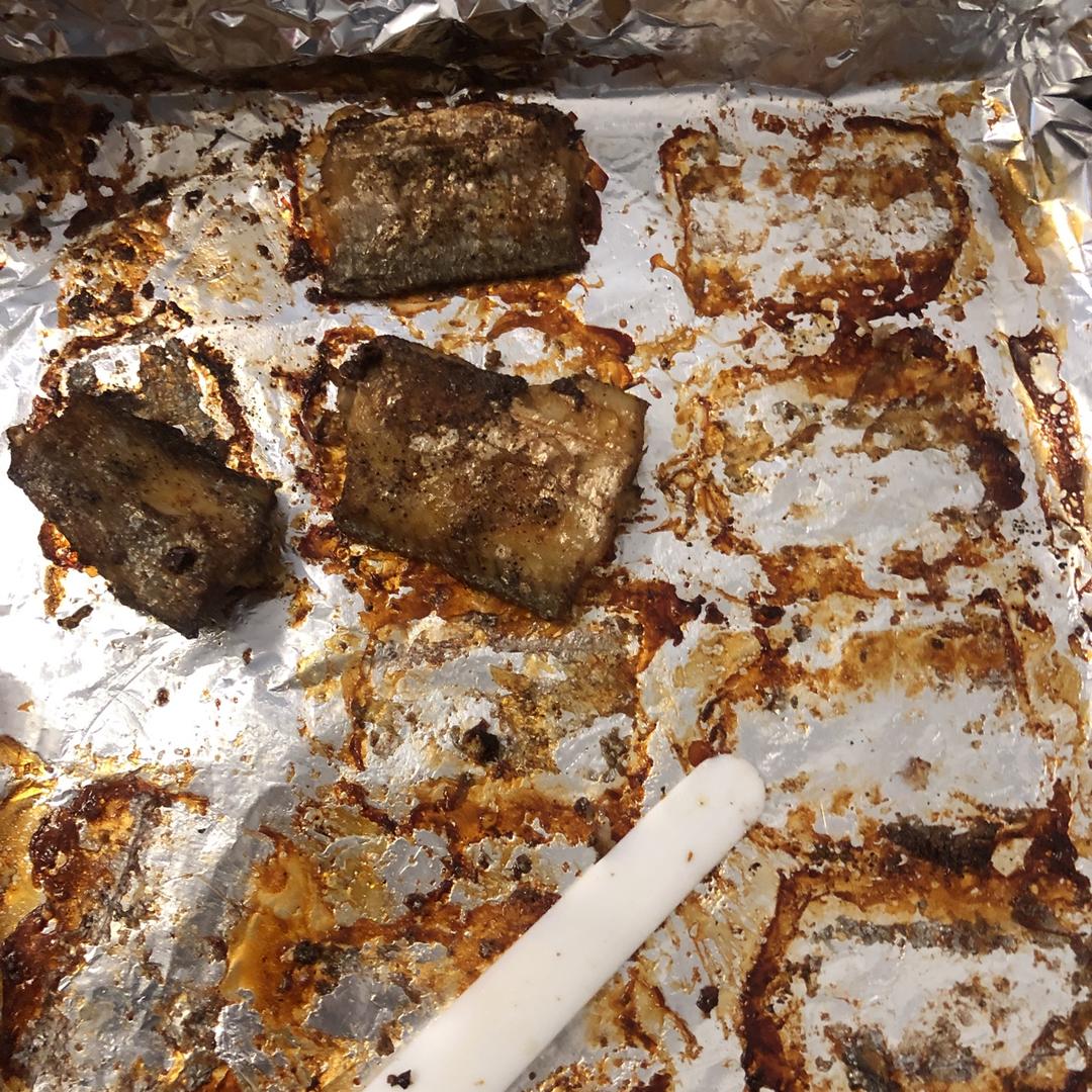减肥美食～无油烤带鱼(烤箱版)