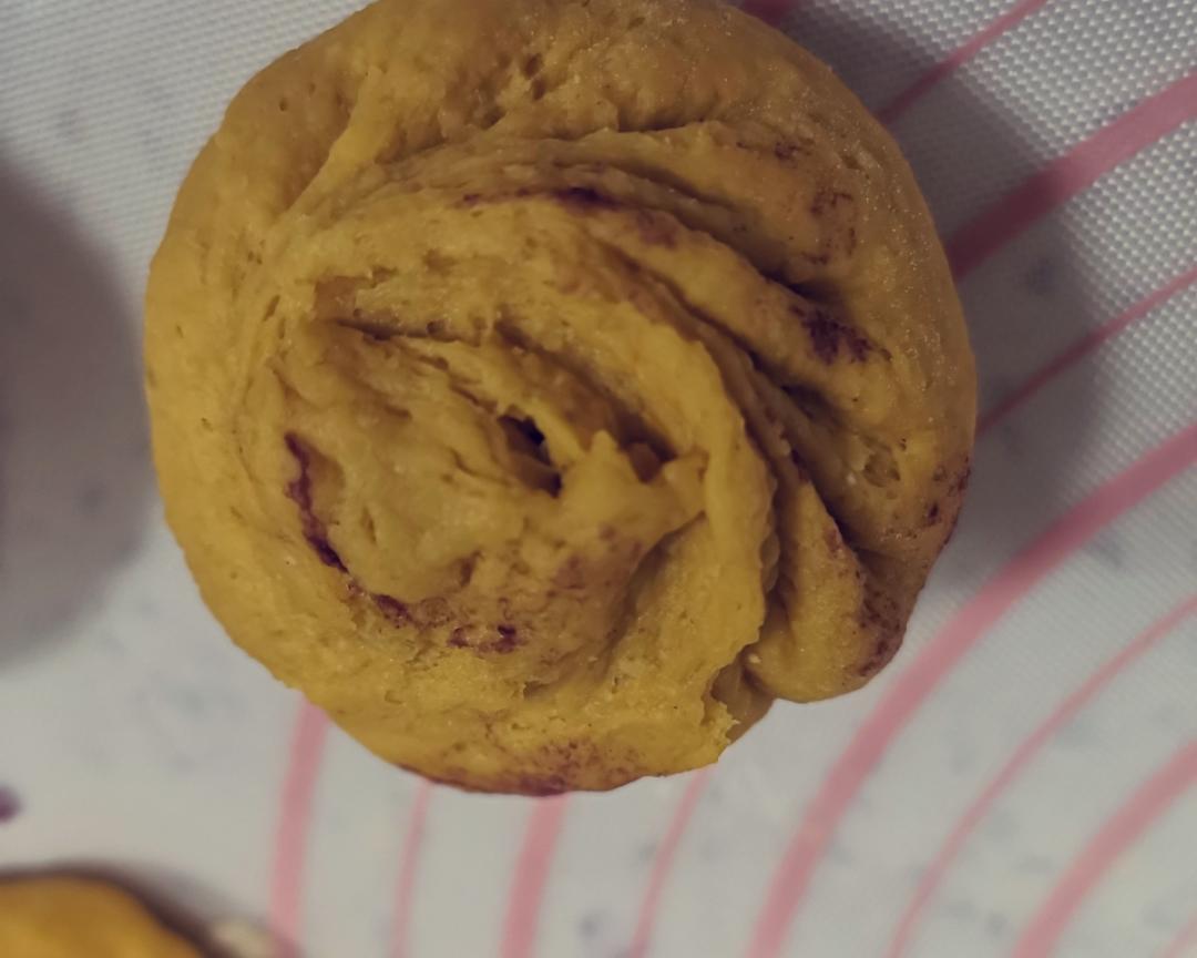 好看又好吃的南瓜紫薯奶酪包子（无添加，宝宝爱吃）的做法