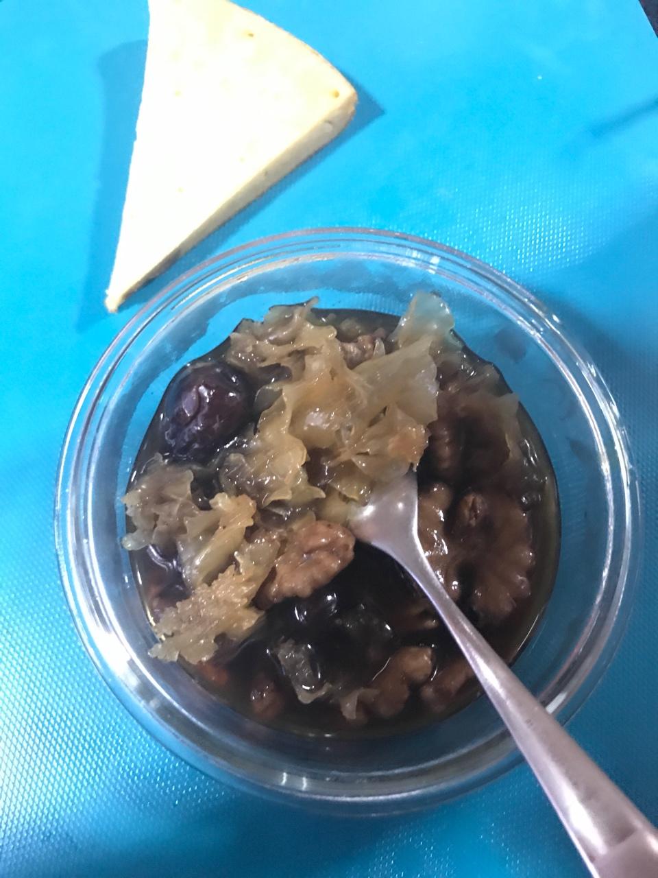 炖鱼胶