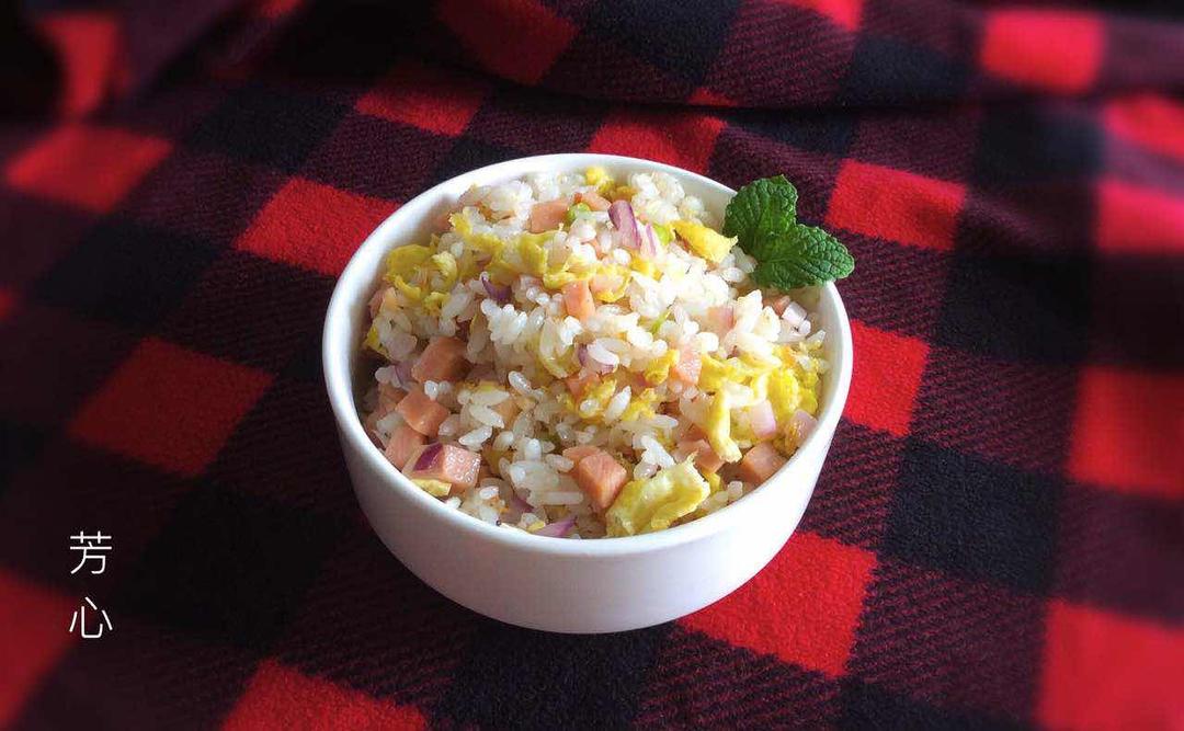 快手早餐#营养美味火腿蛋炒饭