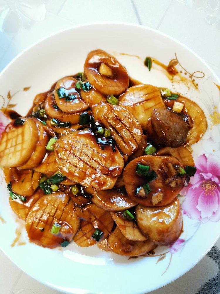 比肉还好吃的酱汁杏鲍菇，拿肉也不换。