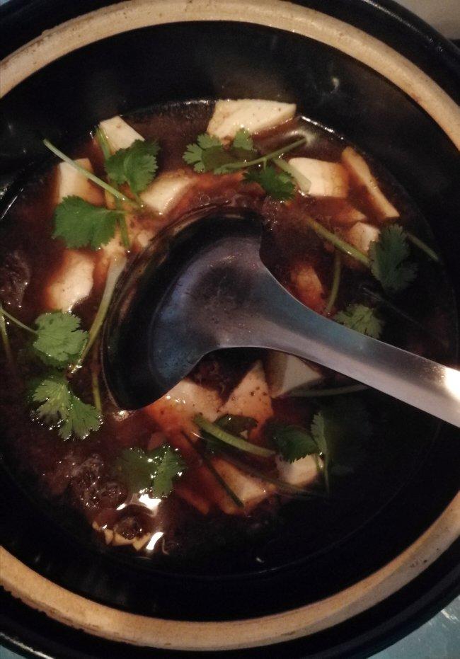 牛肉豆腐煲