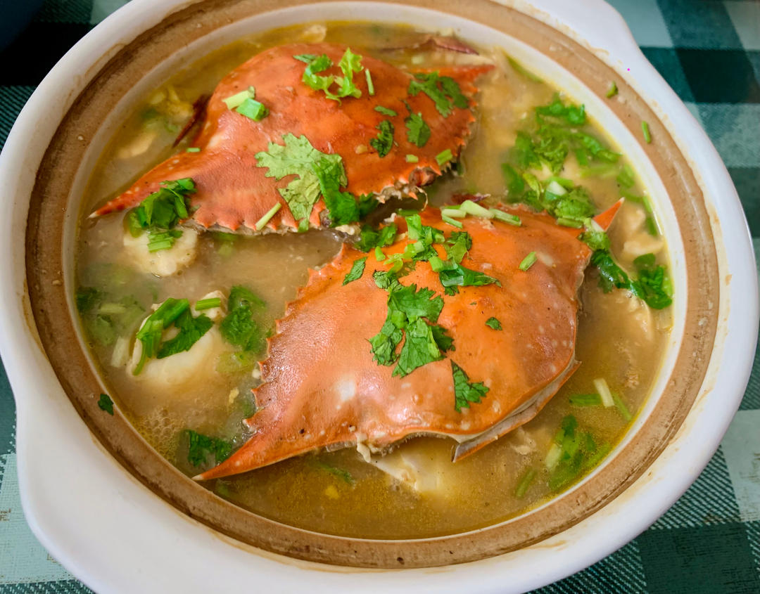 白蟹豆腐煲