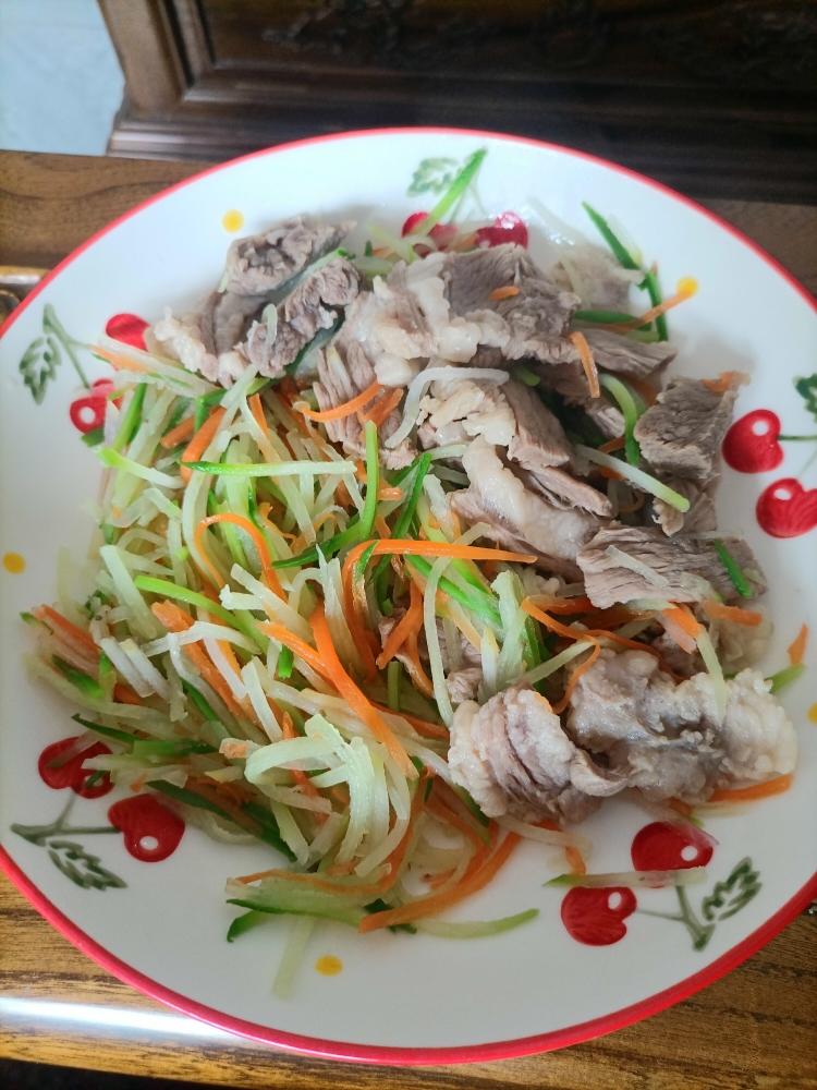 简餐-羊肉萝卜丝