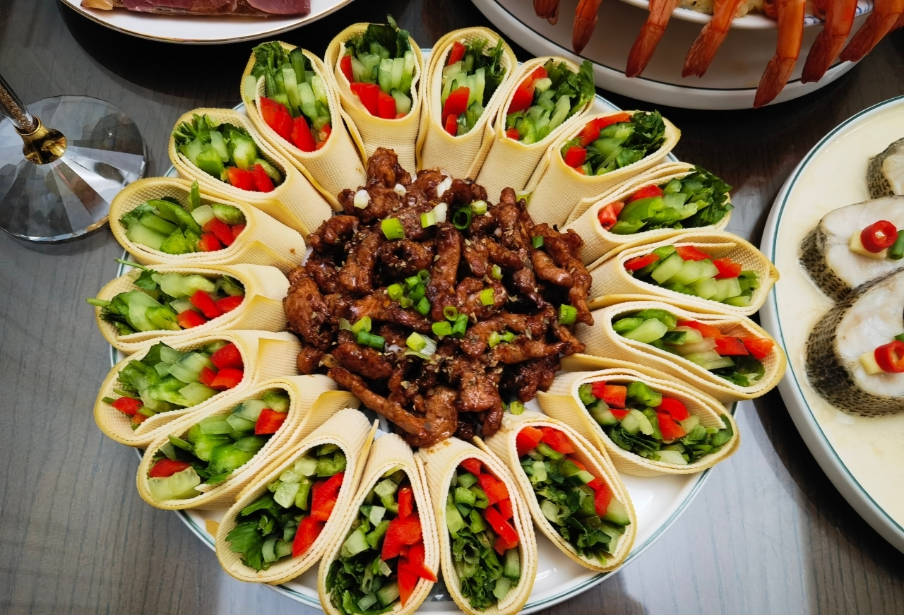 年夜饭&高颜值的【京酱肉丝千张蔬菜卷】