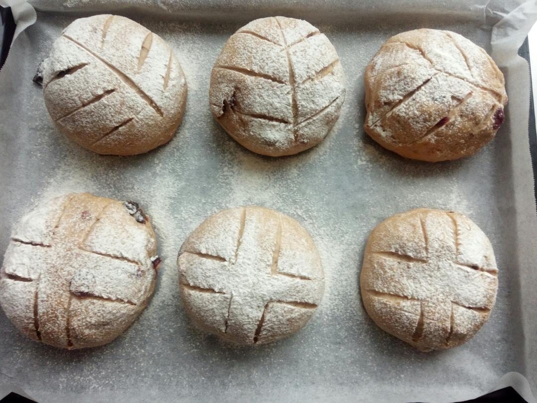 红酒桂圆全麦软欧