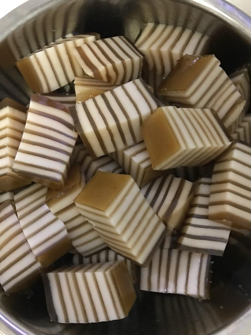 Q弹椰汁千层糕（马蹄糕）
