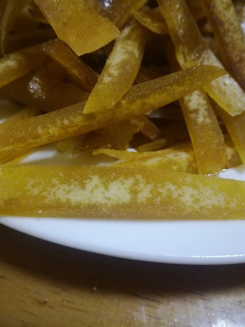 小厨娘瞎折腾做的糖渍柚子皮