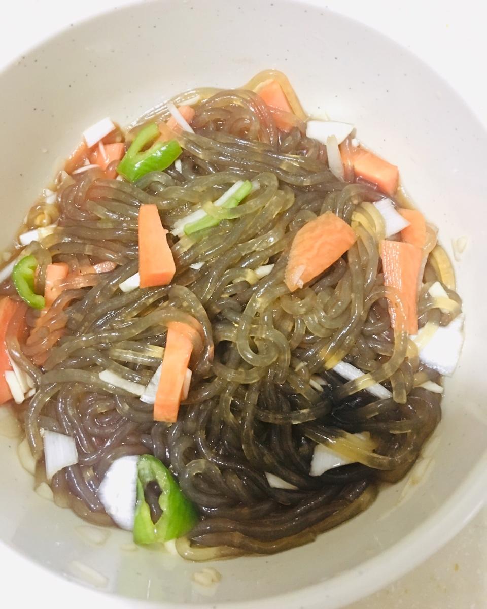 凉拌红薯粉条