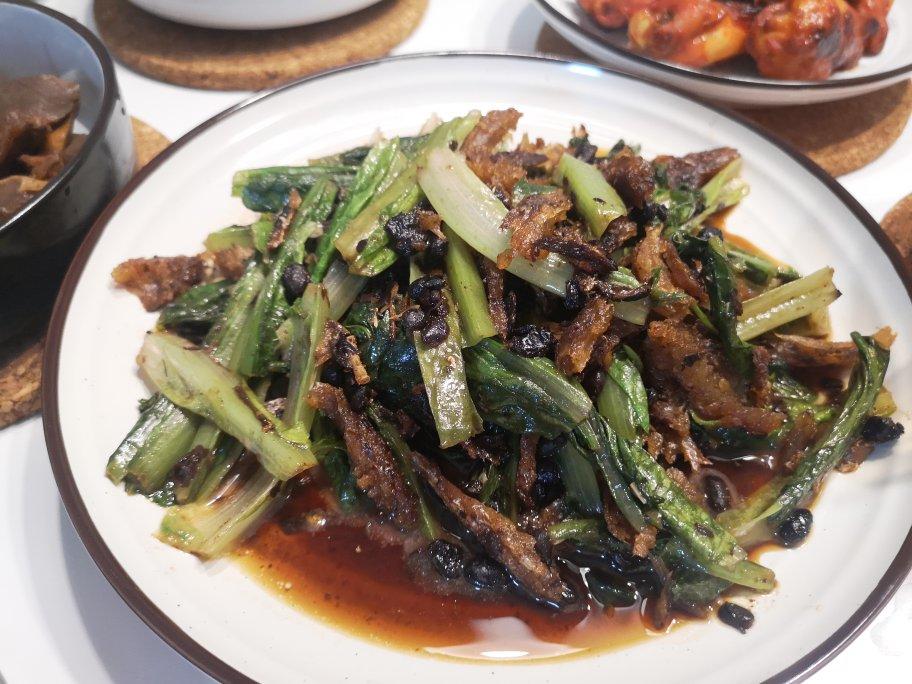 只需三个步骤成就的美味～豆豉鲮鱼油麦菜