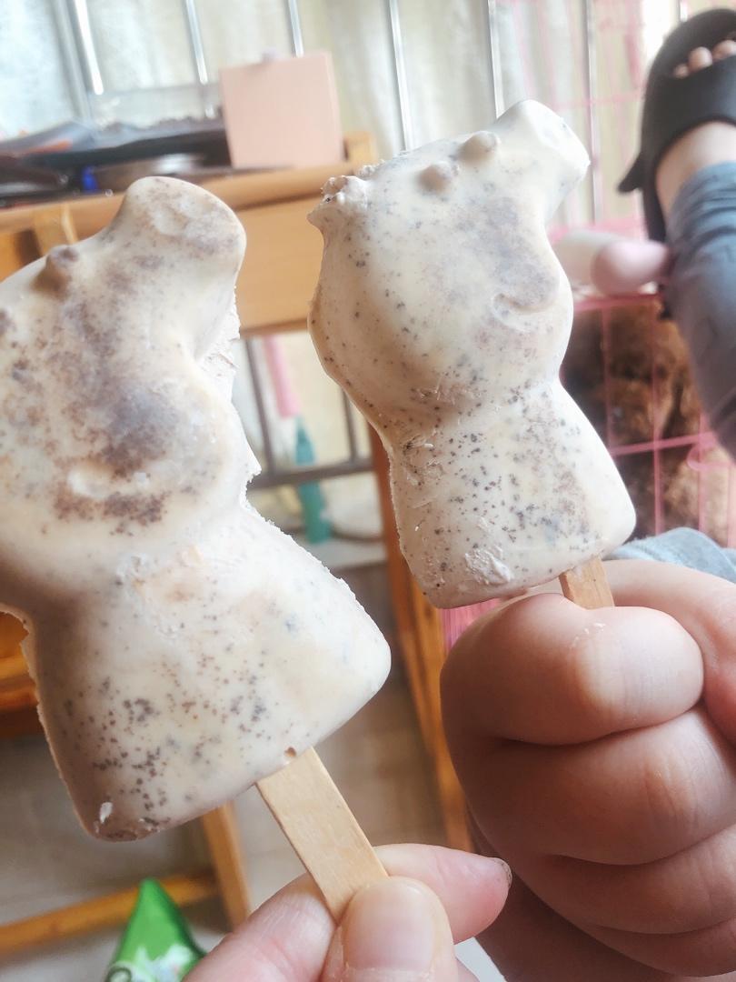 巨好吃的奥利奥可可冰淇淋（冰棒）