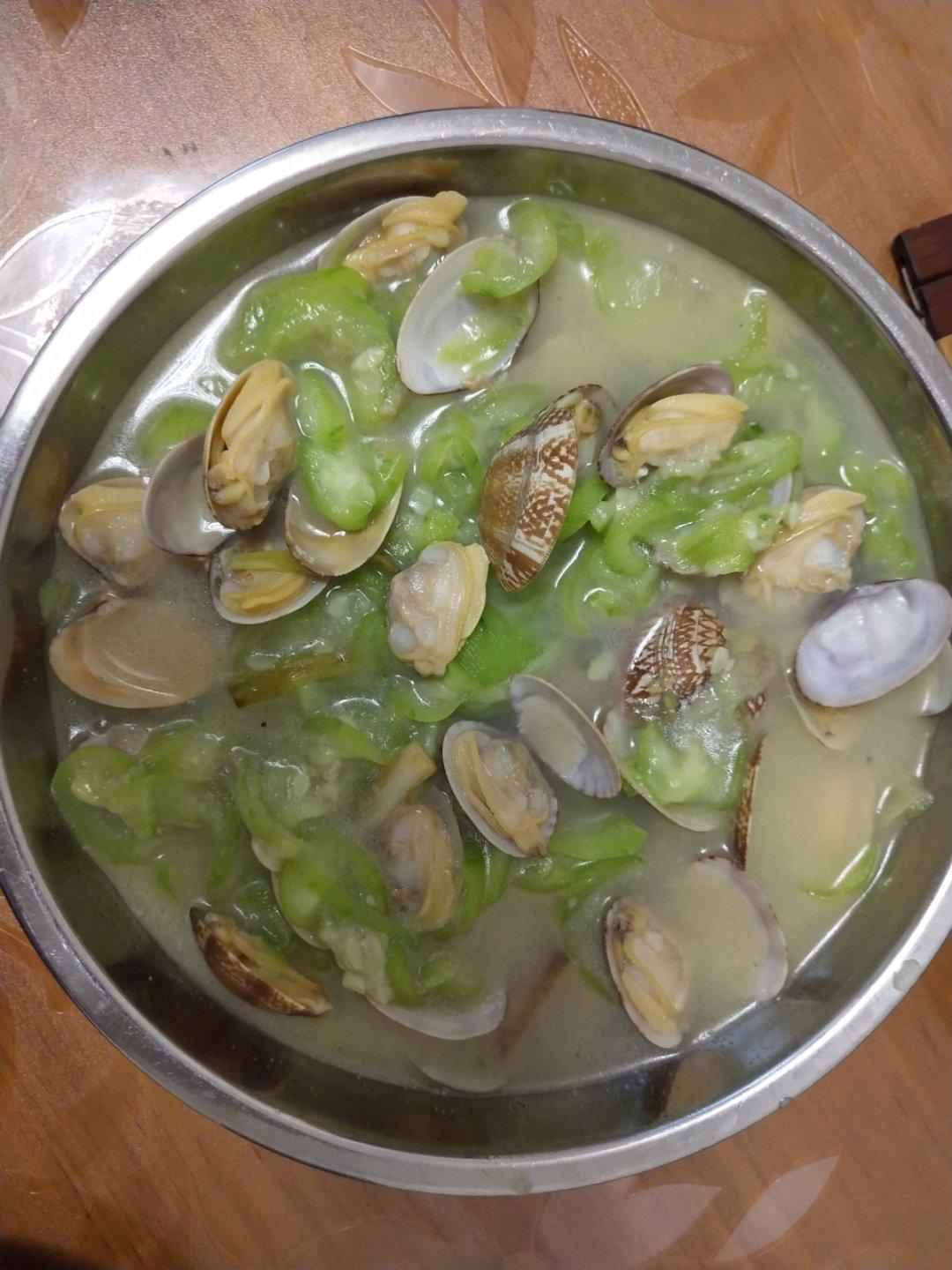 丝瓜炒花蛤