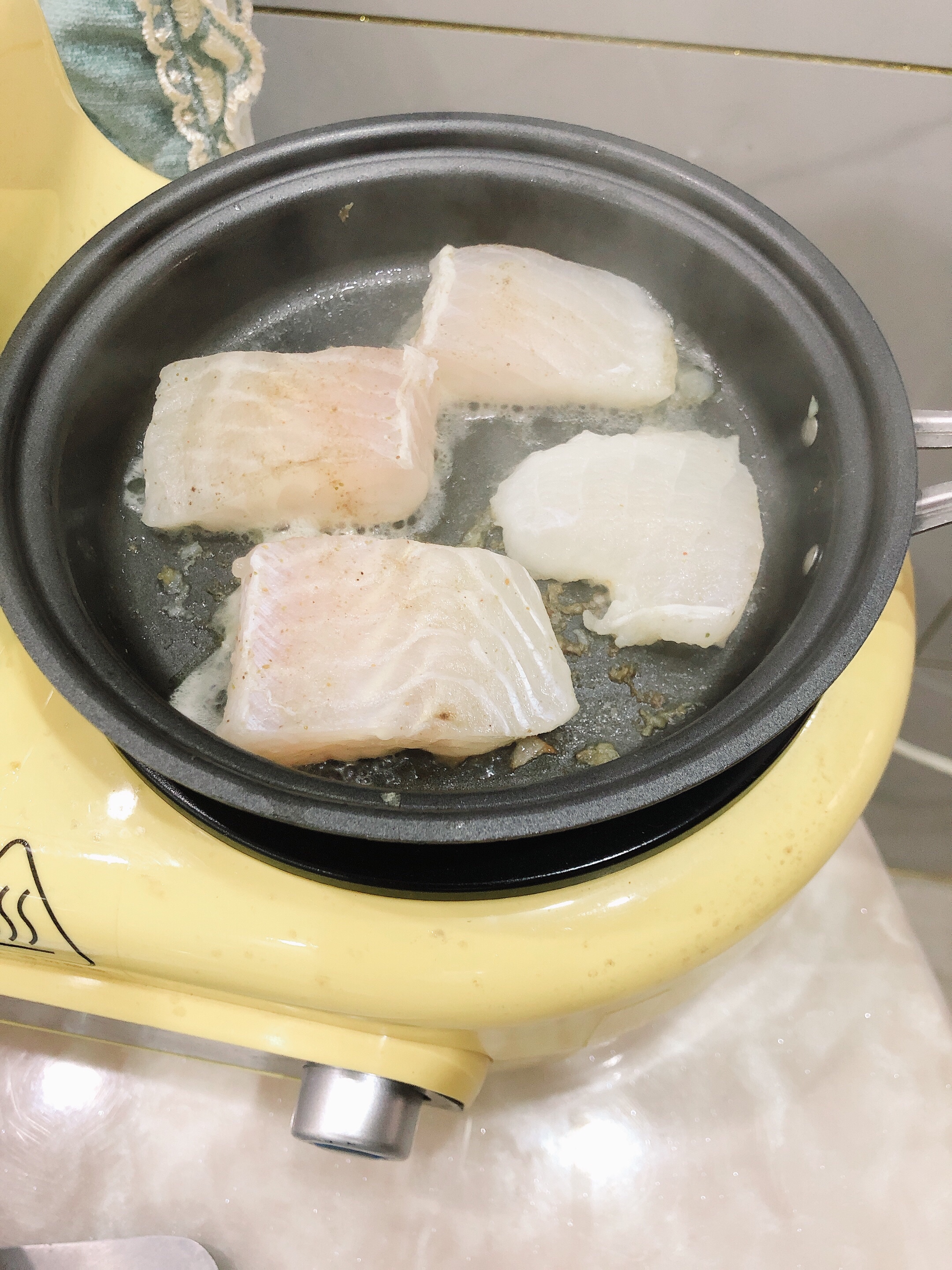 减脂餐 香煎龙利鱼 高蛋白低脂午餐的做法 步骤8