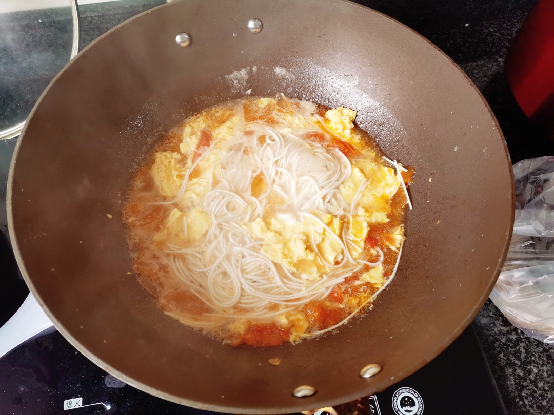 番茄鸡蛋面低卡的做法 步骤4