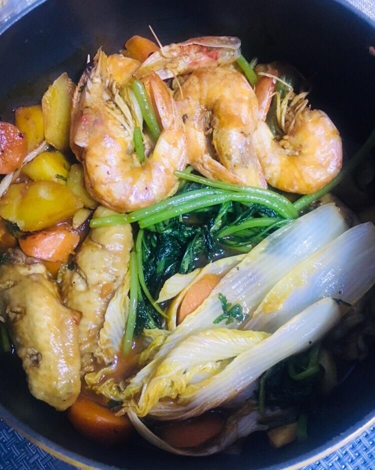 堂妈教你三汁鸡翅焖锅