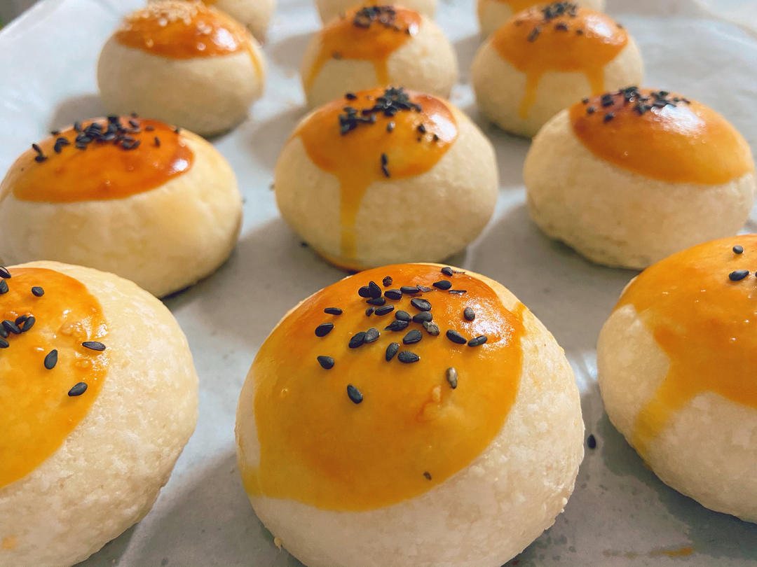 【鲜肉月饼】秋天的第一颗月饼，一口爆汁，酥香掉渣！