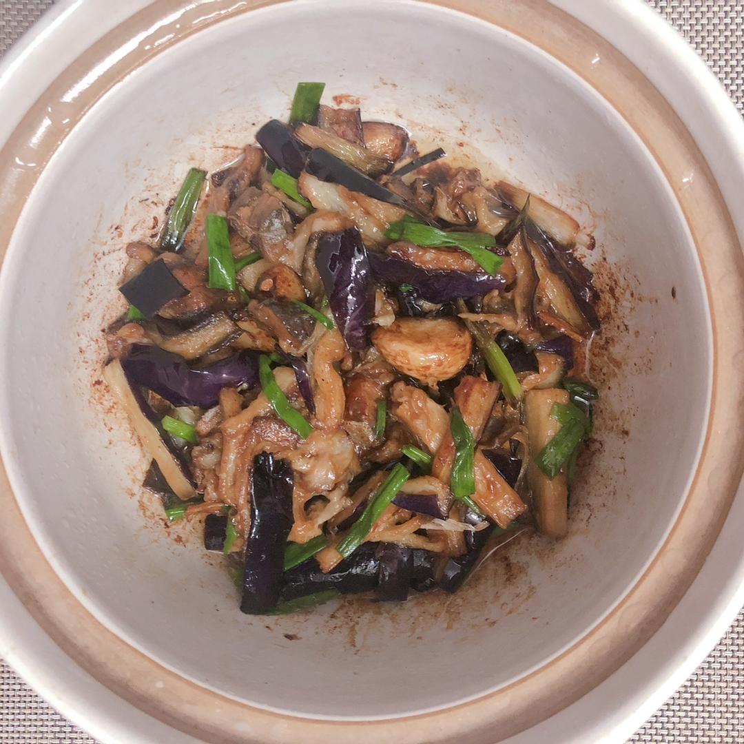 咸鱼茄子煲
