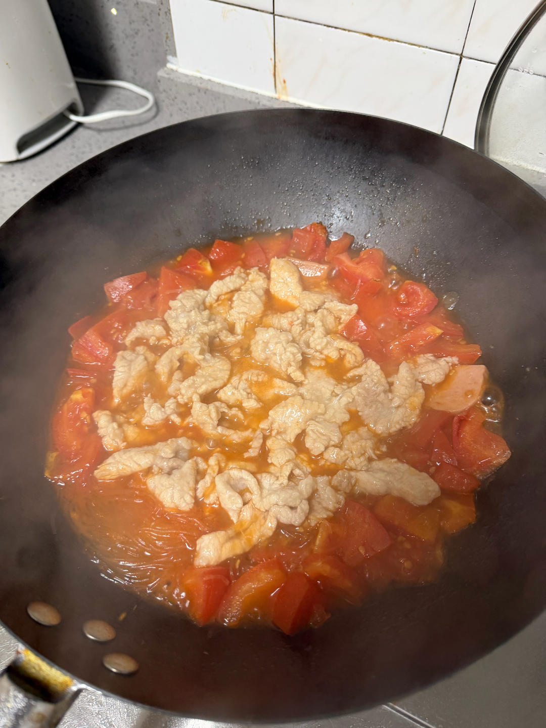 番茄滑肉煲｜酸爽开胃！肉片超级嫩滑