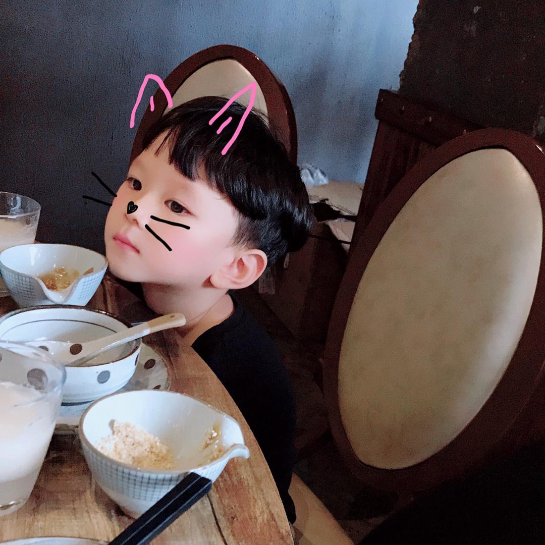 黄青青