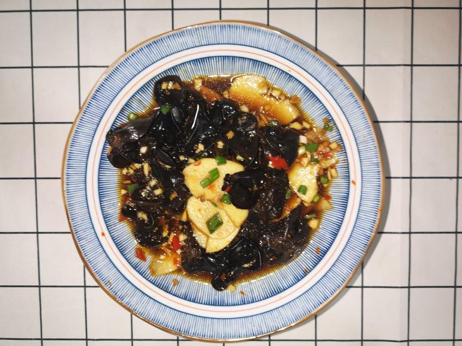 凉拌黑木耳