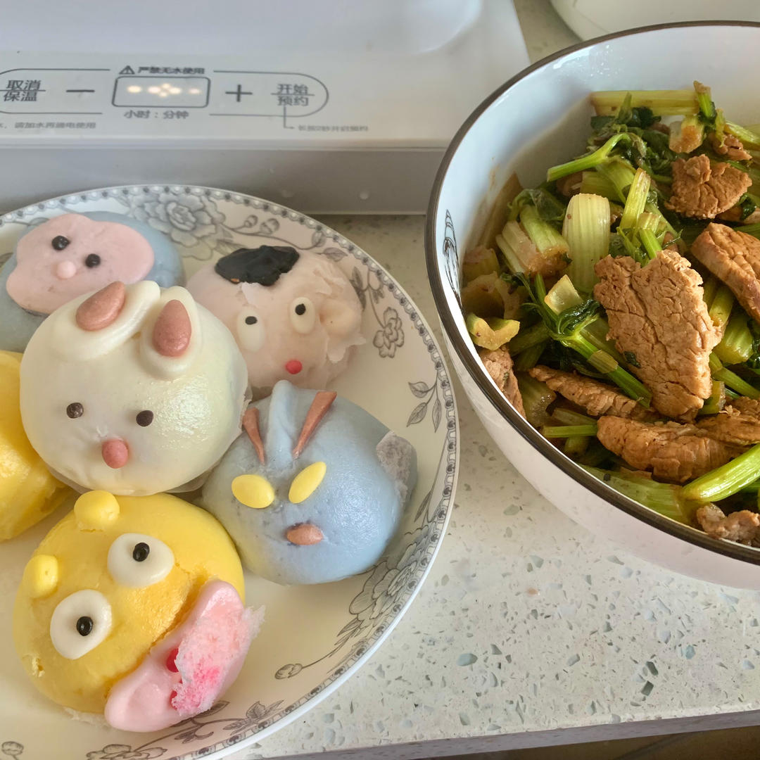 芹菜炒肉