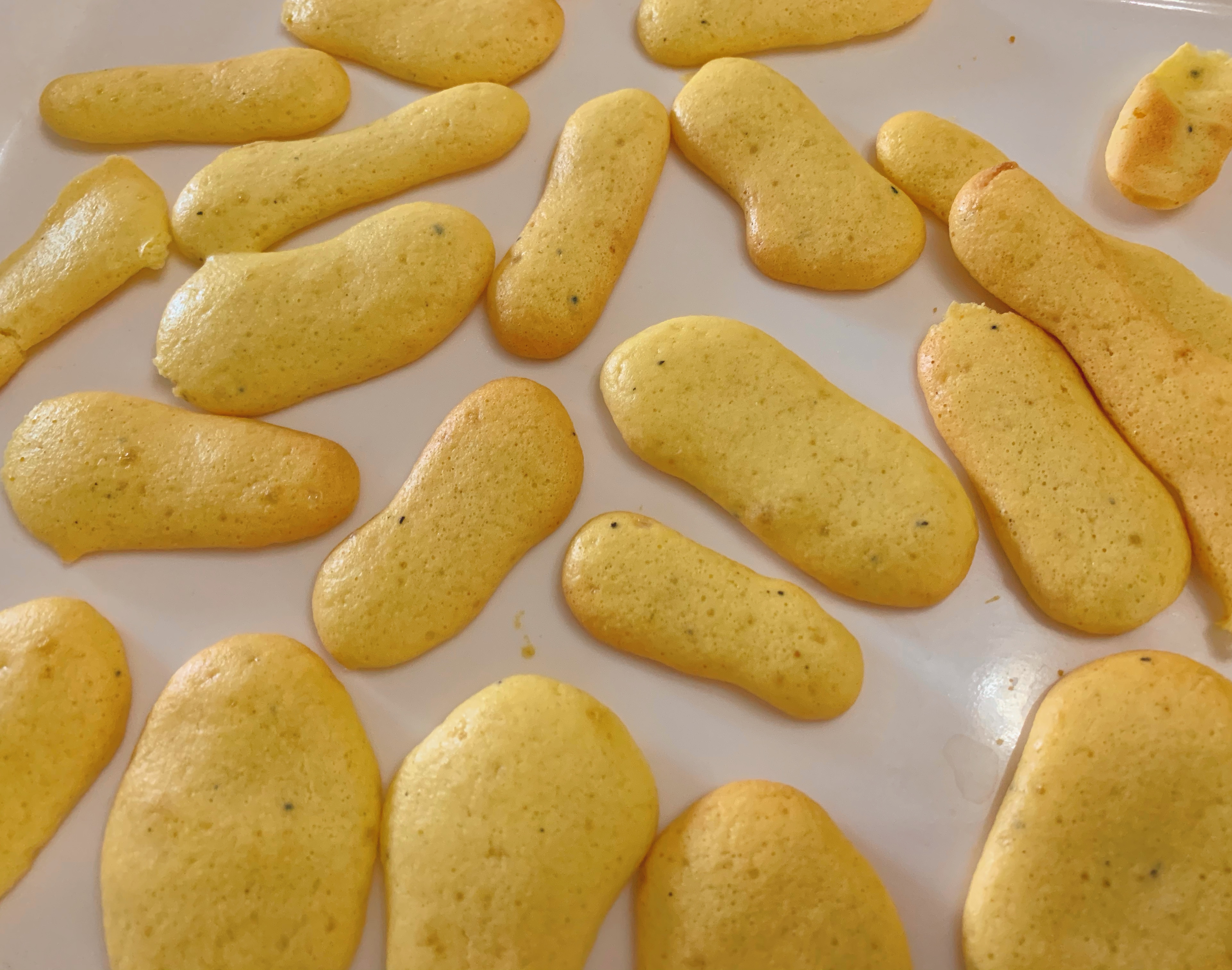 宝宝辅食：山药蛋黄手指饼干🔥小黄心里软的做法