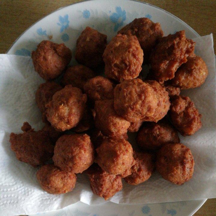 酥炸肉丸子