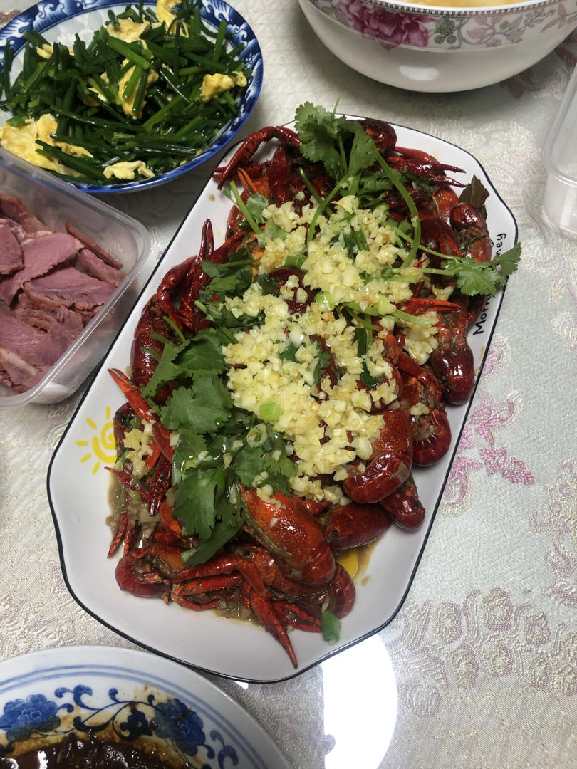 吮指全味虾球