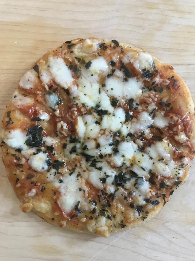 正宗意大利玛格丽特披萨 margarita pizza的做法