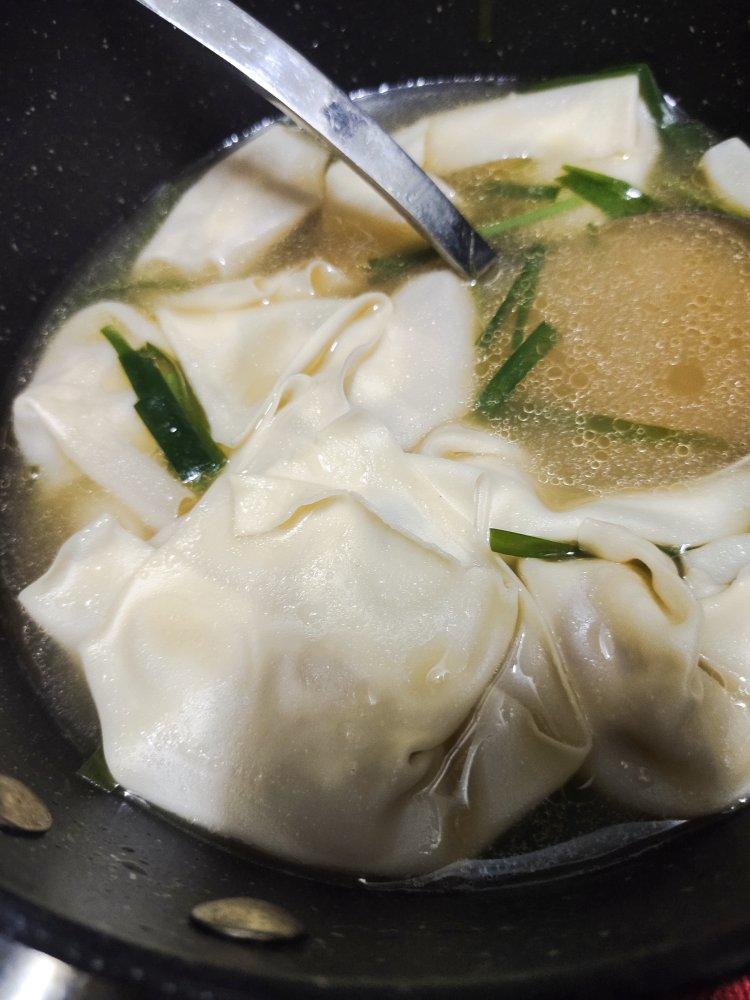 独门小馄饨（四粉两油一汤调馅大法）