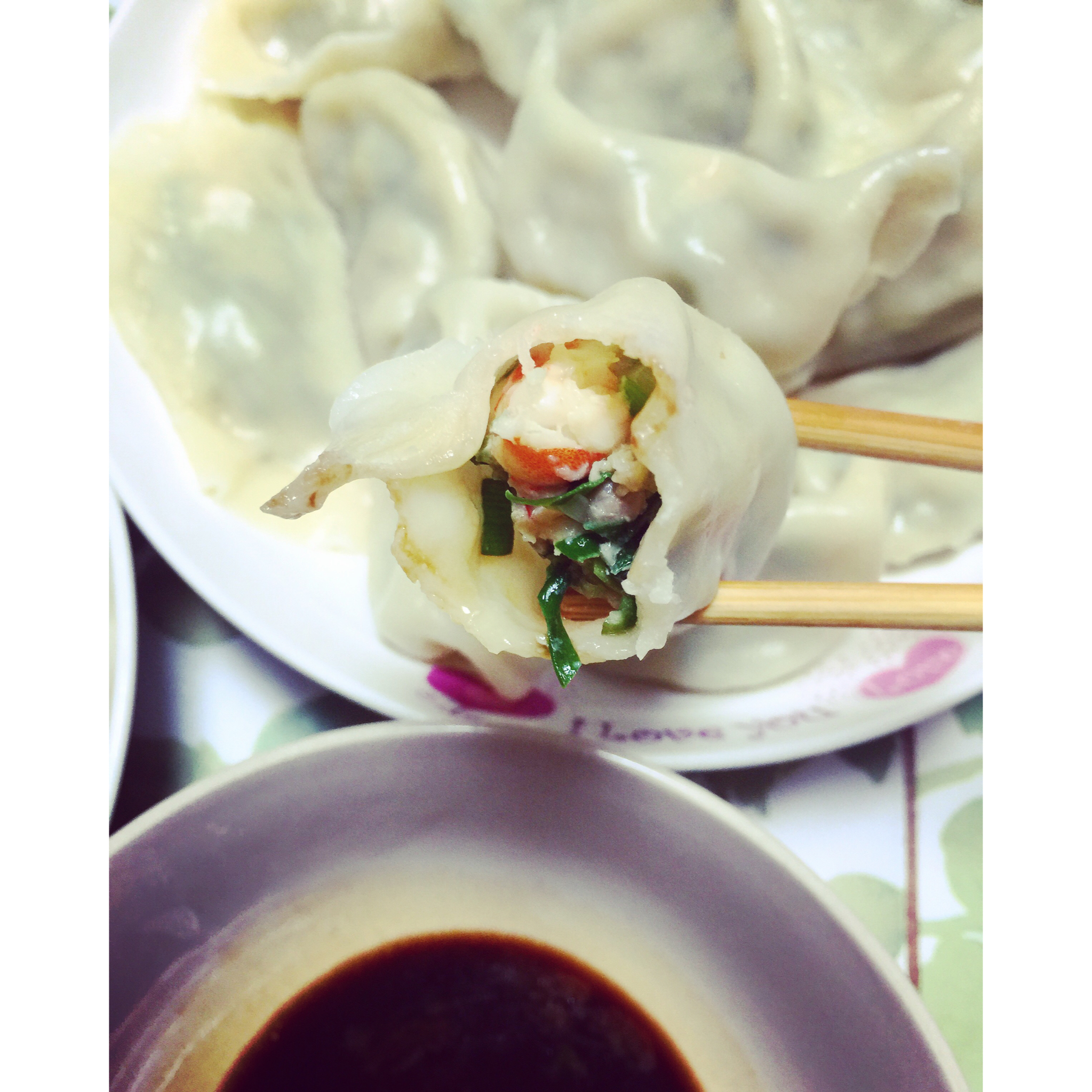 韭菜鸡蛋虾仁三鲜饺子