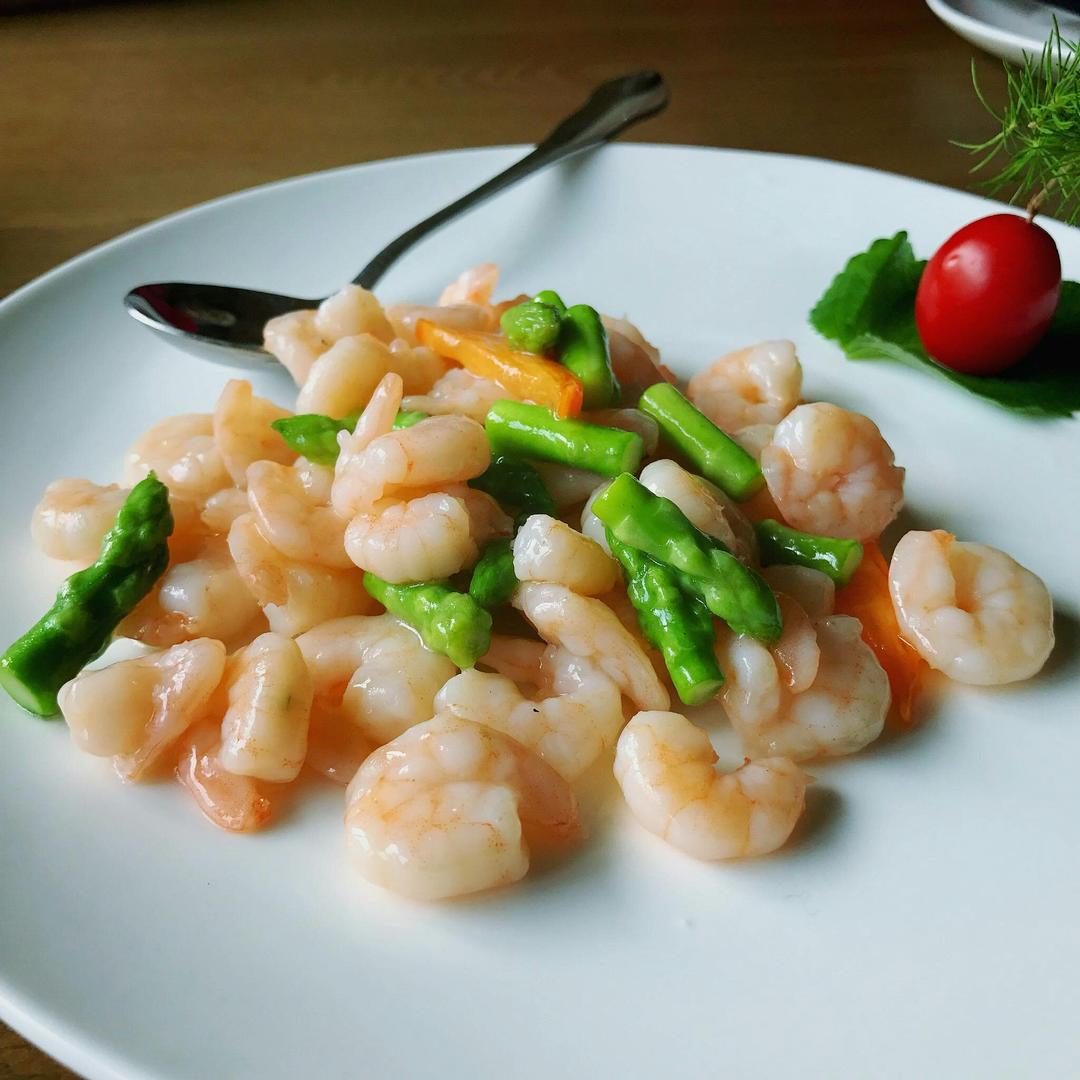三色炒虾仁