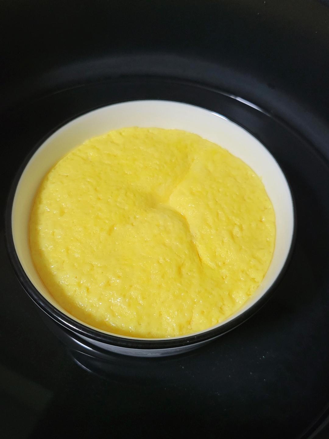 超级简单的鸡蛋布丁🍮零失败！！（没有烤箱可以用蒸锅，味道上没有太大的区别！非常好吃😋