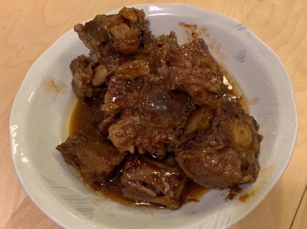 红烧牛尾