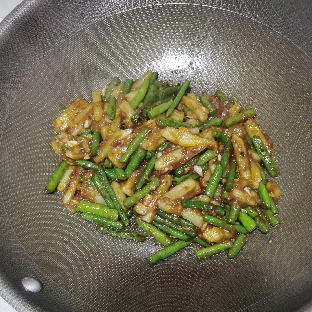 土豆烧豆角