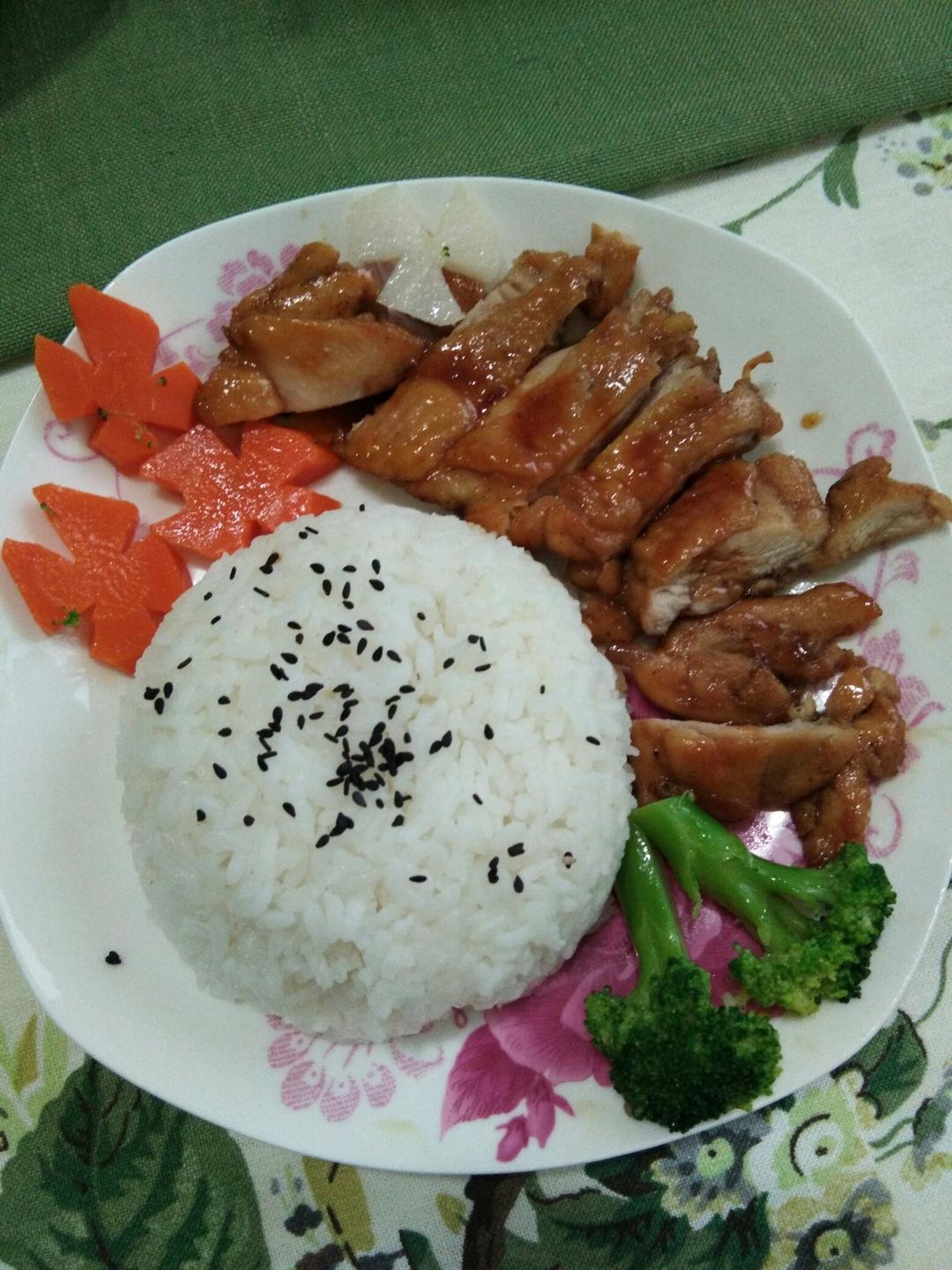 日式照烧鸡排饭